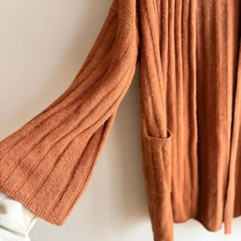 Madewell Piedmont Ribbed Cardigan Sweater in Rust Orange- Size Large - Picture 2 of 7